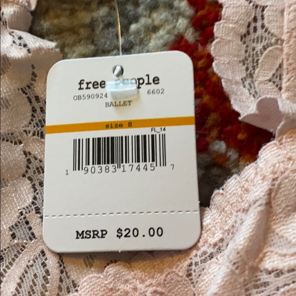 Free People Galloon Lace Racerback - Picture 7 of 7